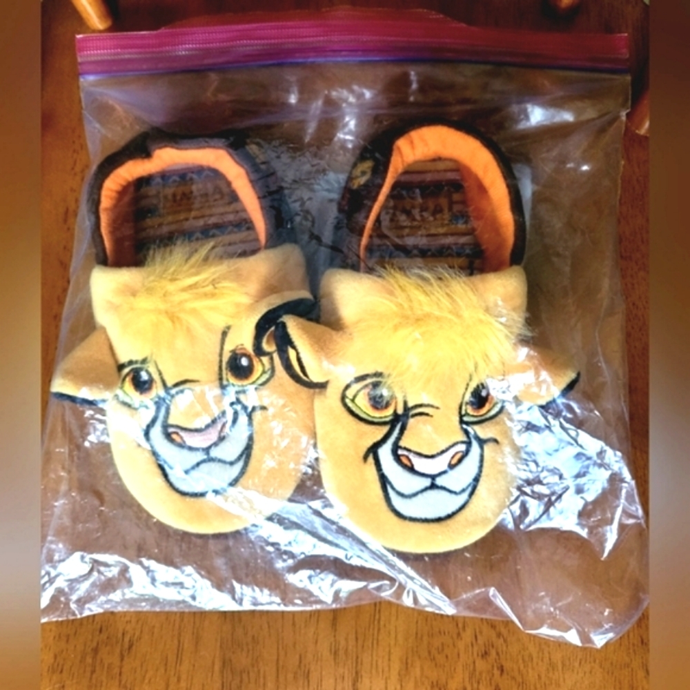Disney The Lion King Simba Toddler Slippers 11-12